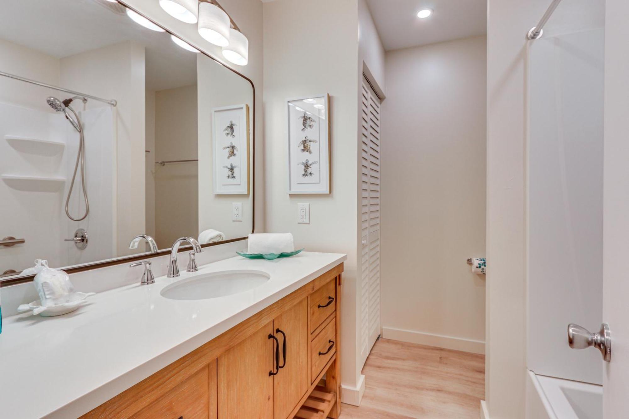 Modern Hilton Head Retreat Walk To Beach And Golf! ฮิลตันเฮดไอส์แลนด์ ภายนอก รูปภาพ