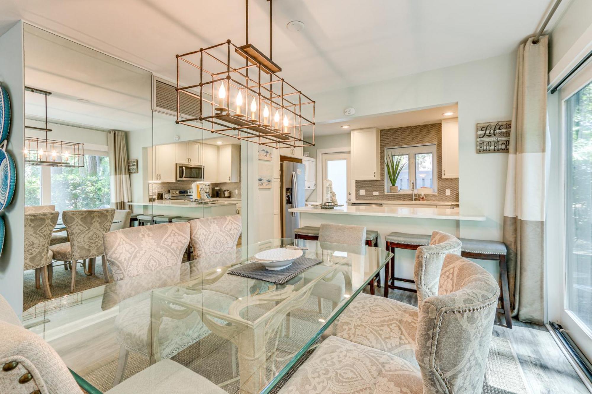Modern Hilton Head Retreat Walk To Beach And Golf! ฮิลตันเฮดไอส์แลนด์ ภายนอก รูปภาพ